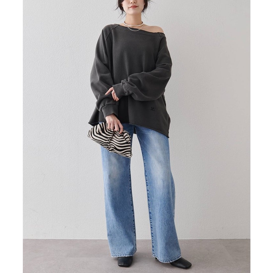 ウィムガゼット Whim Gazette オフショル裏毛プルオーバー （charcoal