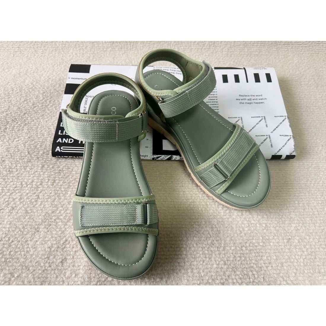 トミエコ Tomieco スポーツサンダル ベルクロサンダル 軽量サンダル