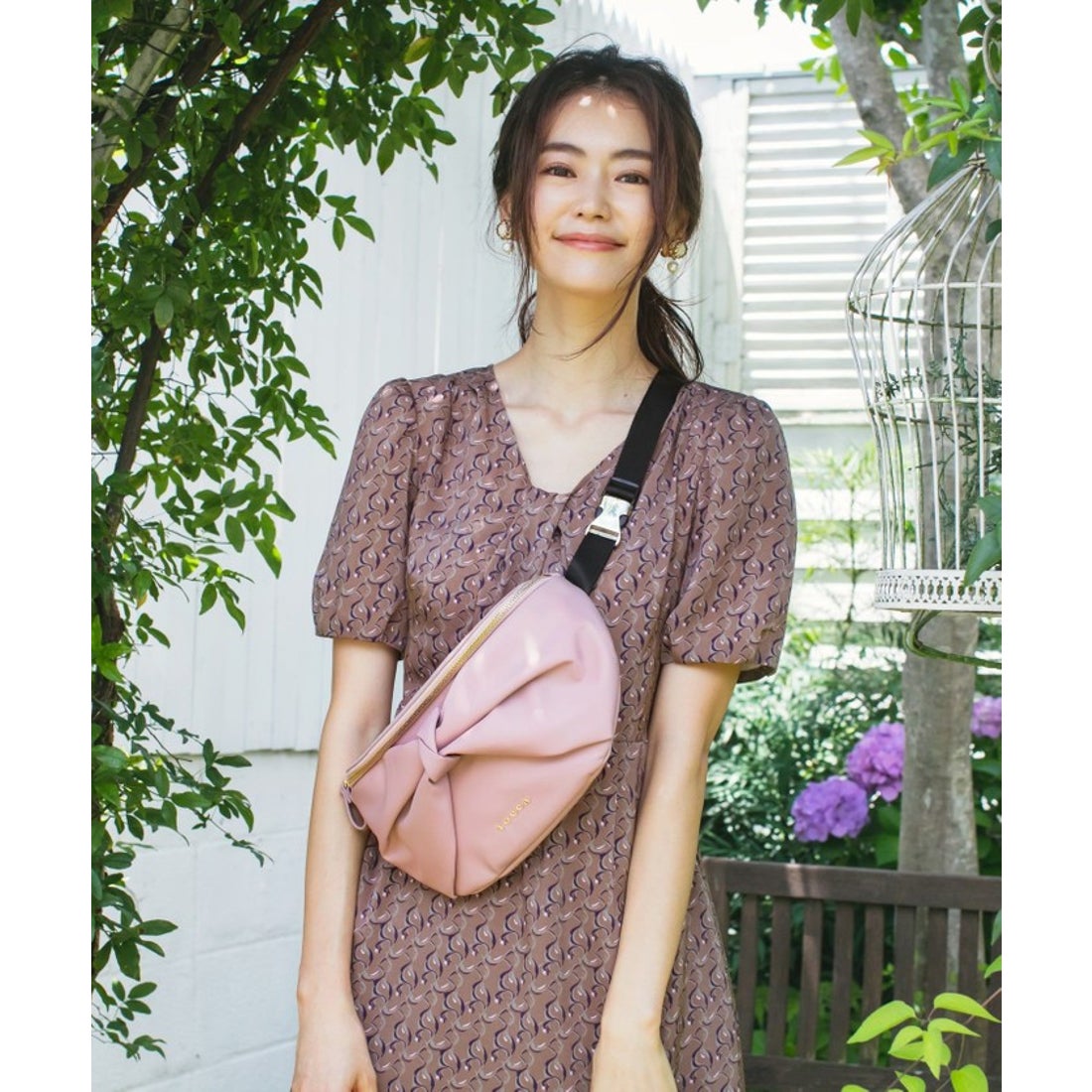 トッカ TOCCA 【撥水】RIBBON KNOT BODY BAG ボディバッグ （ローズ系