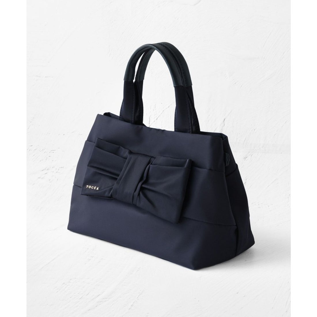 トッカ TOCCA TIED RIBBON NYLONBAG バッグ （ブラック系