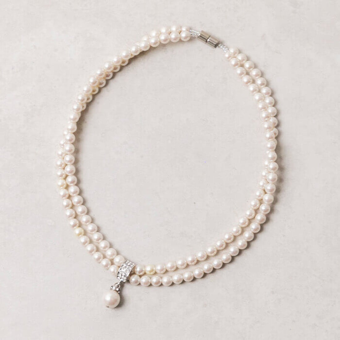 トウキョウソワール 東京ソワール マグネット留め具の2連パール