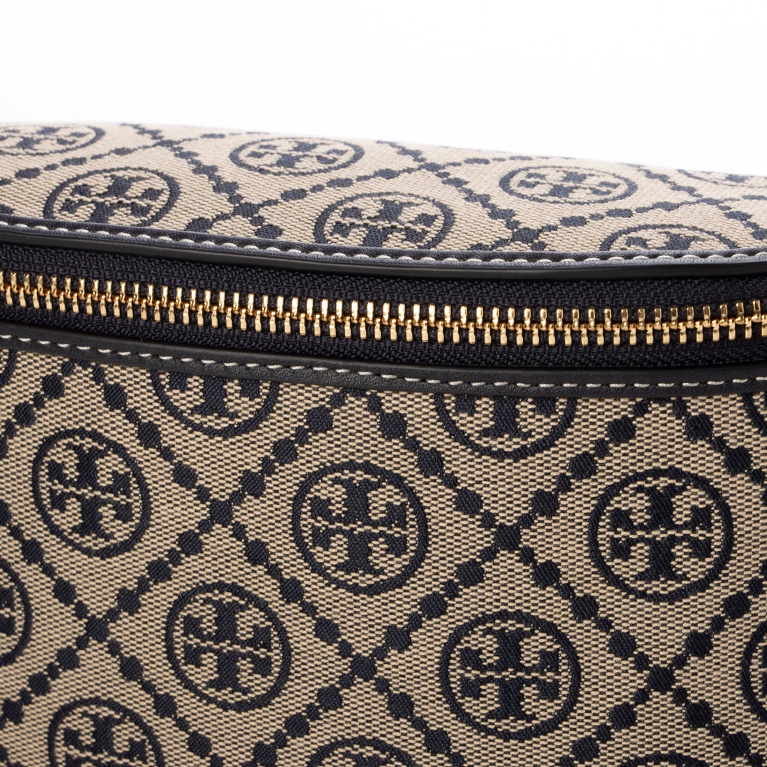 トリーバーチ TORY BURCH Tモノグラム ベルトバッグ （Tory Navy