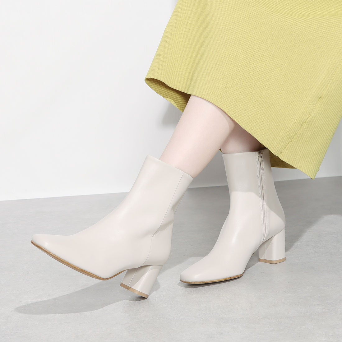 タラントン バイ ダイアナ TALANTON by DIANA スクエアトゥショート