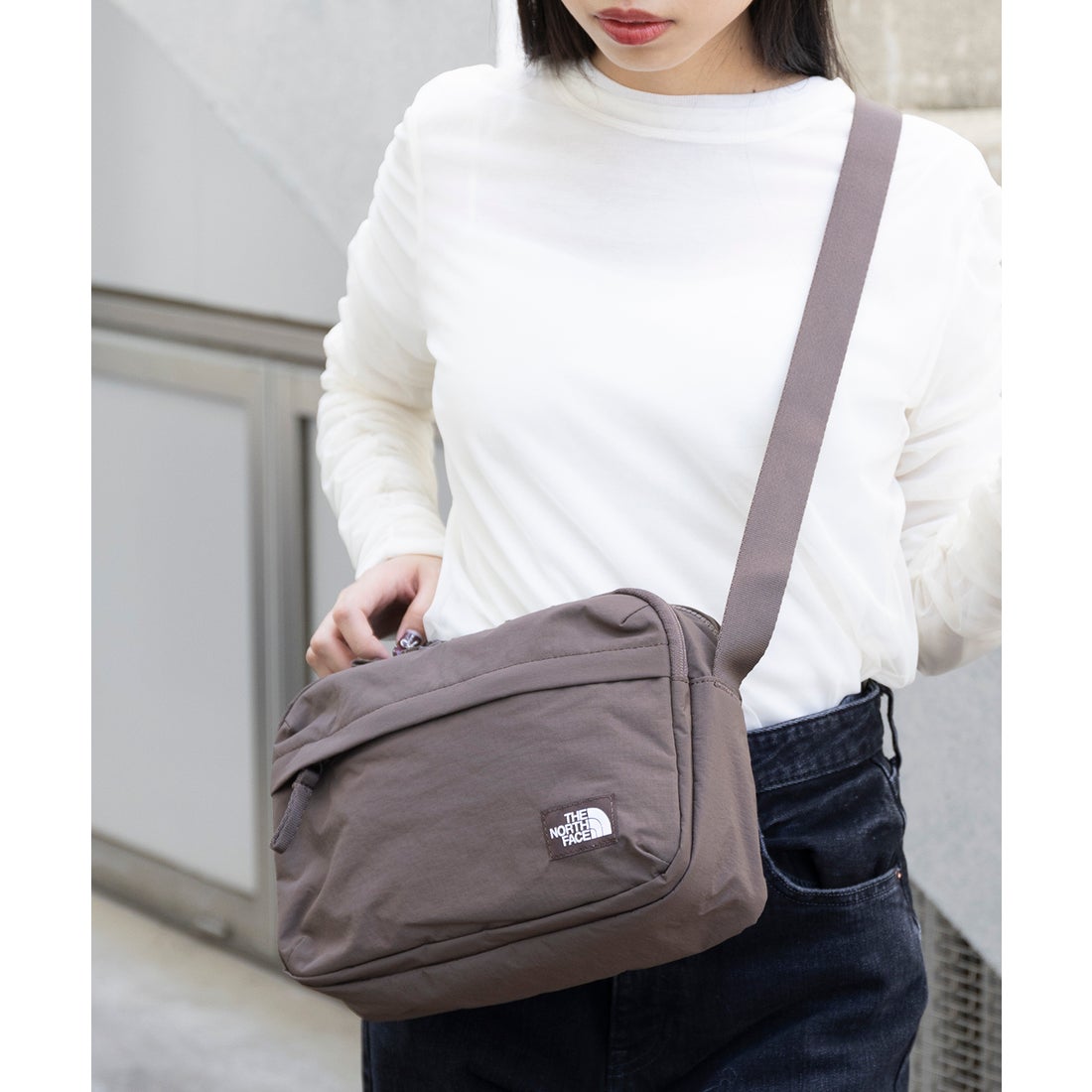 ザ・ノース・フェイス THE NORTH FACE 長財布OK◎ Travel Cross Bag M