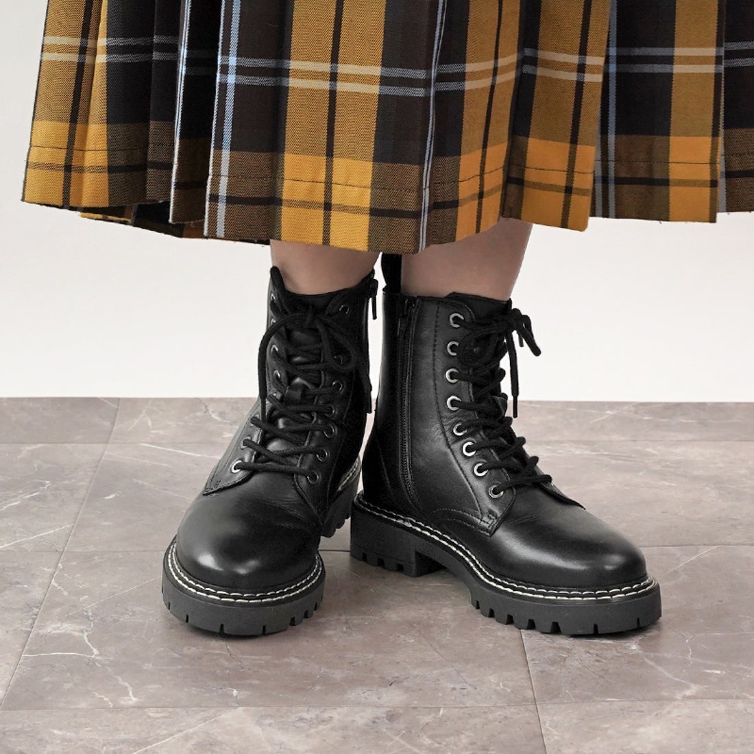 リリオブランコ Lirio blanco 本革 撥水 ブーツ レディース ショート