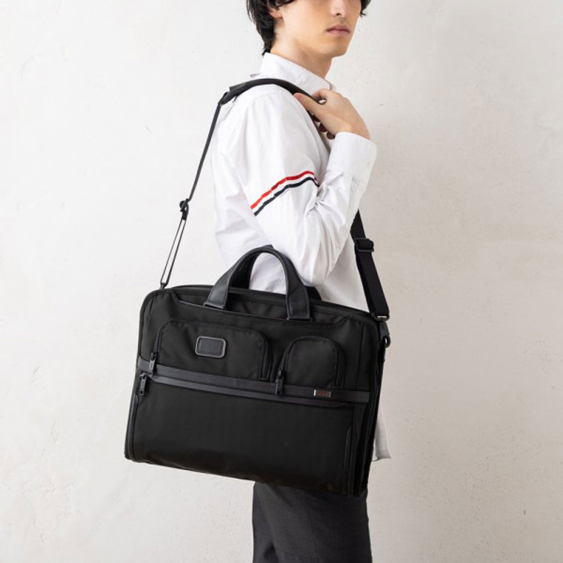 トゥミ TUMI ビジネスバッグ アルファ コンパクトラージ ラップトップ