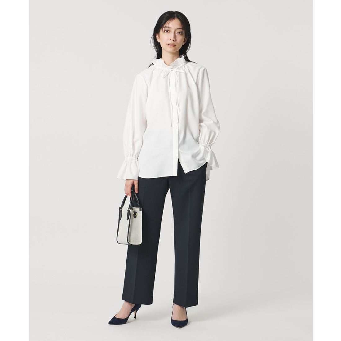 UNITED ARROWS フリルカラー フレアスリーブ ブラウス （OFF WHITE