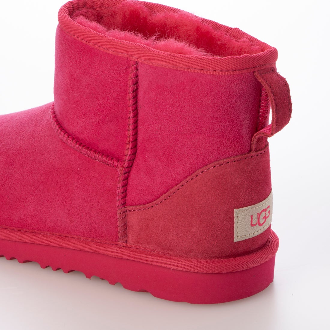 アグ UGG ☆一点限り クラシックミニムートンブーツ （ラディッシュ