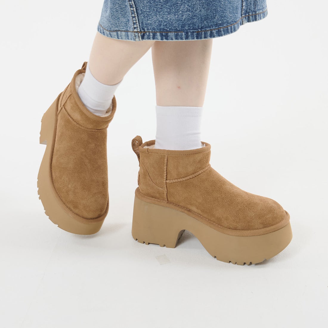 UGG アグ ブーツ ムートンブーツ クラシック ウルトラ ミニ ニュー