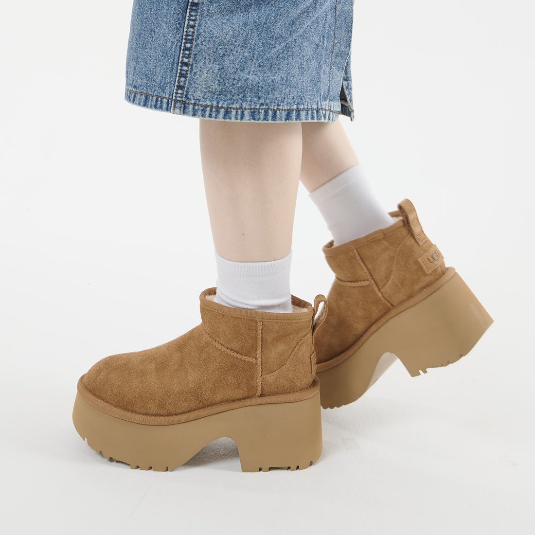 UGG アグ ブーツ ムートンブーツ クラシック ウルトラ ミニ ニュー