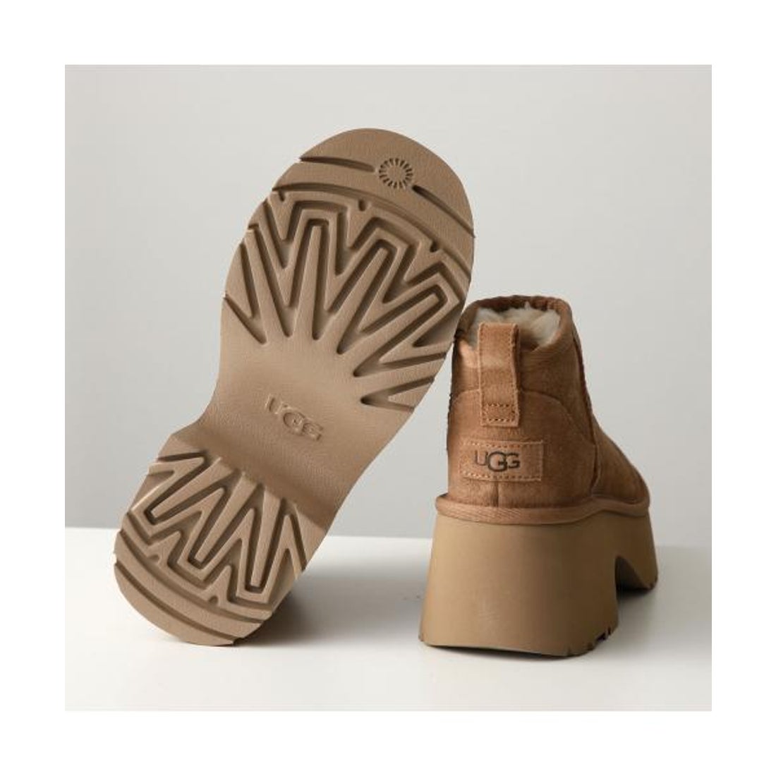 アグ UGG UGG ムートンブーツ CLASSIC ULTRA MINI NEW HEIGHTS 1158311