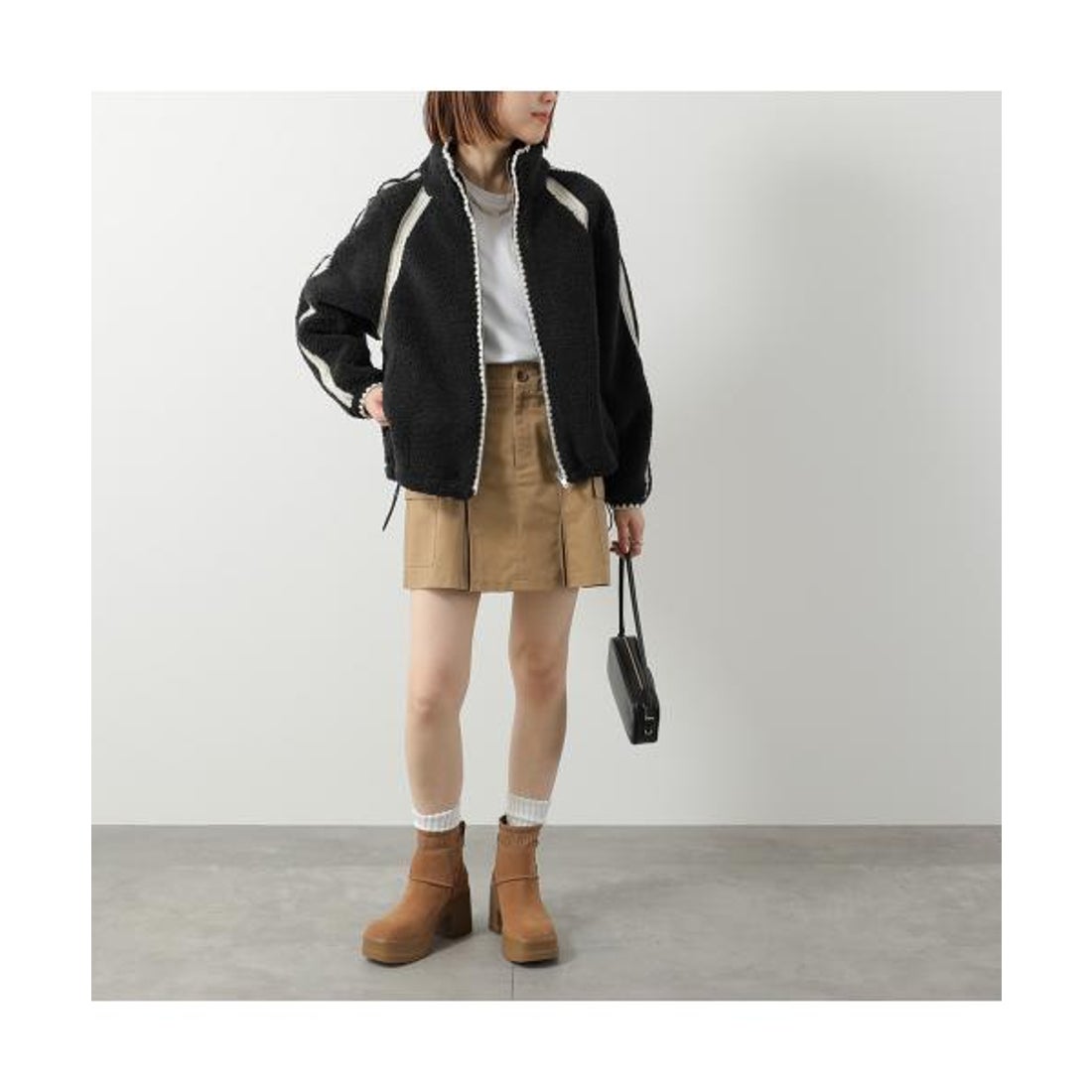 アグ UGG UGG ショートブーツ MOXY CHELSEA 1173724 スウェード ニット