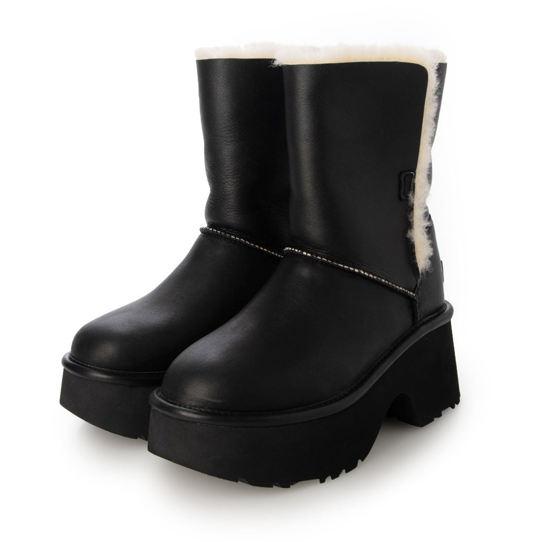 アグ UGG ESMEE LEATHER BOOT （BLACK） - ファッション通販 MAGASEEK