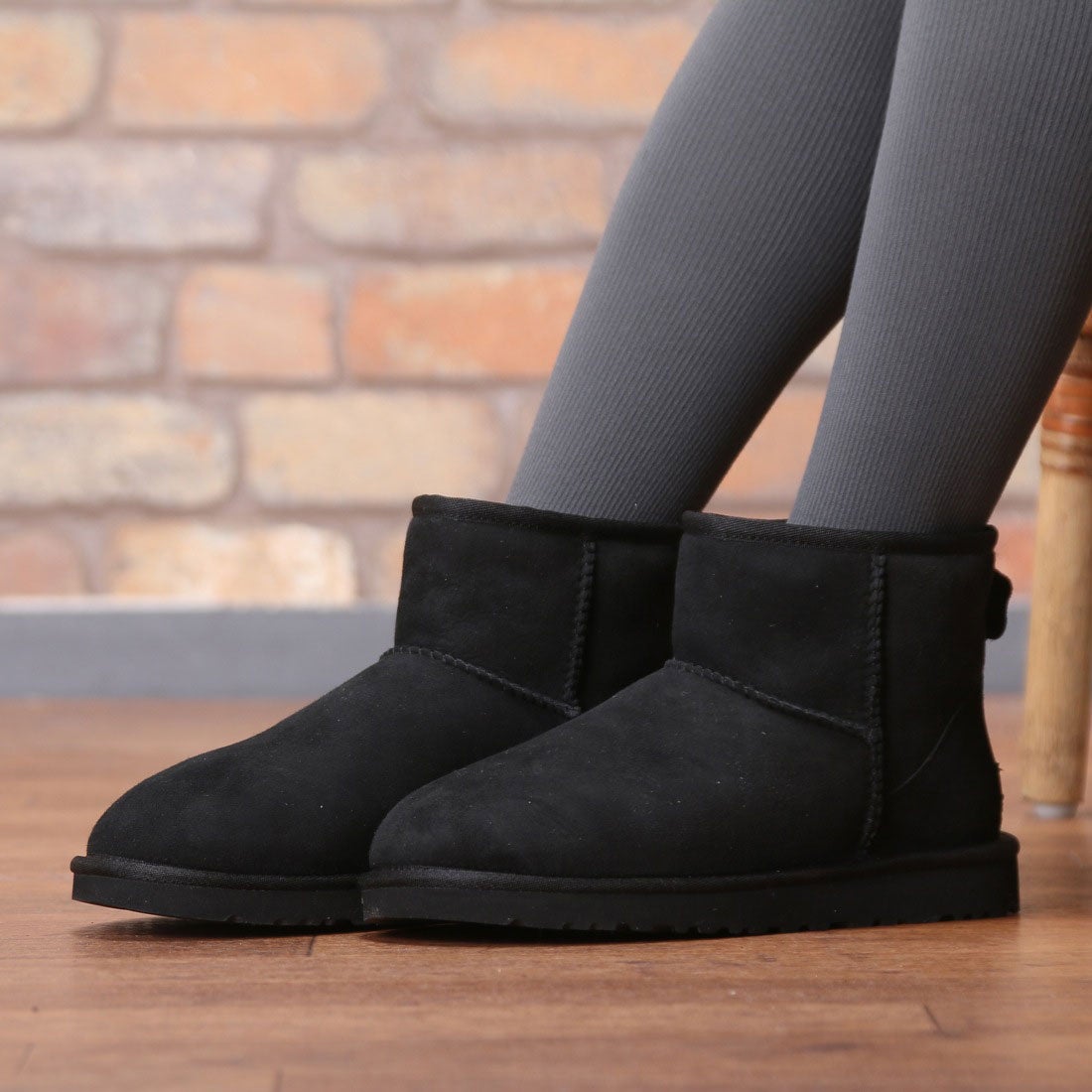 アグ UGG Classic Mini（ブラック） -靴＆ファッション通販 ロコンド