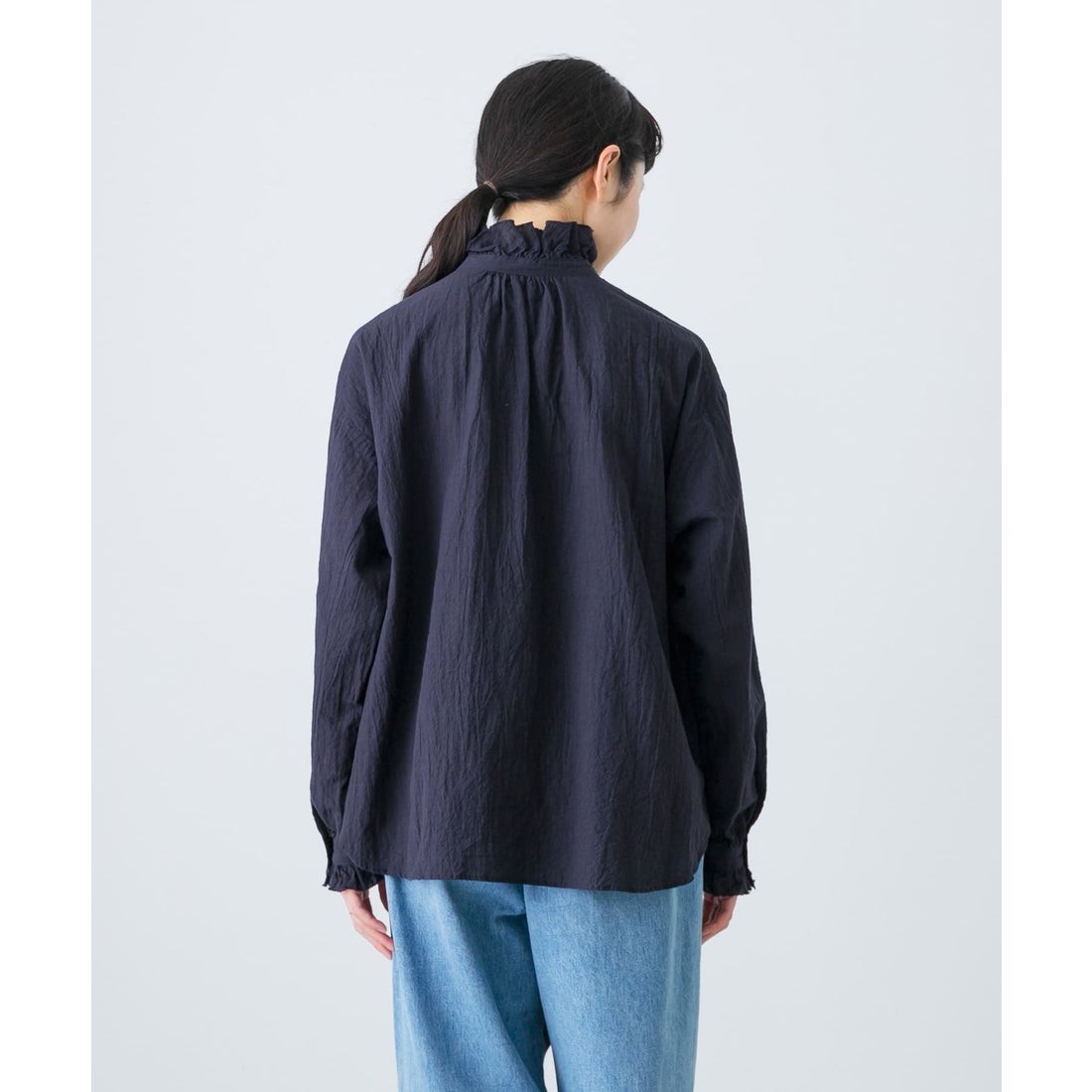 カグレ かぐれ コットンリネンフリルカラーシャツ （ネイビー