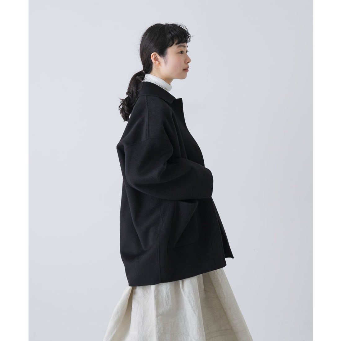 カグレ かぐれ ウールステンカラーショートコート （ブラック