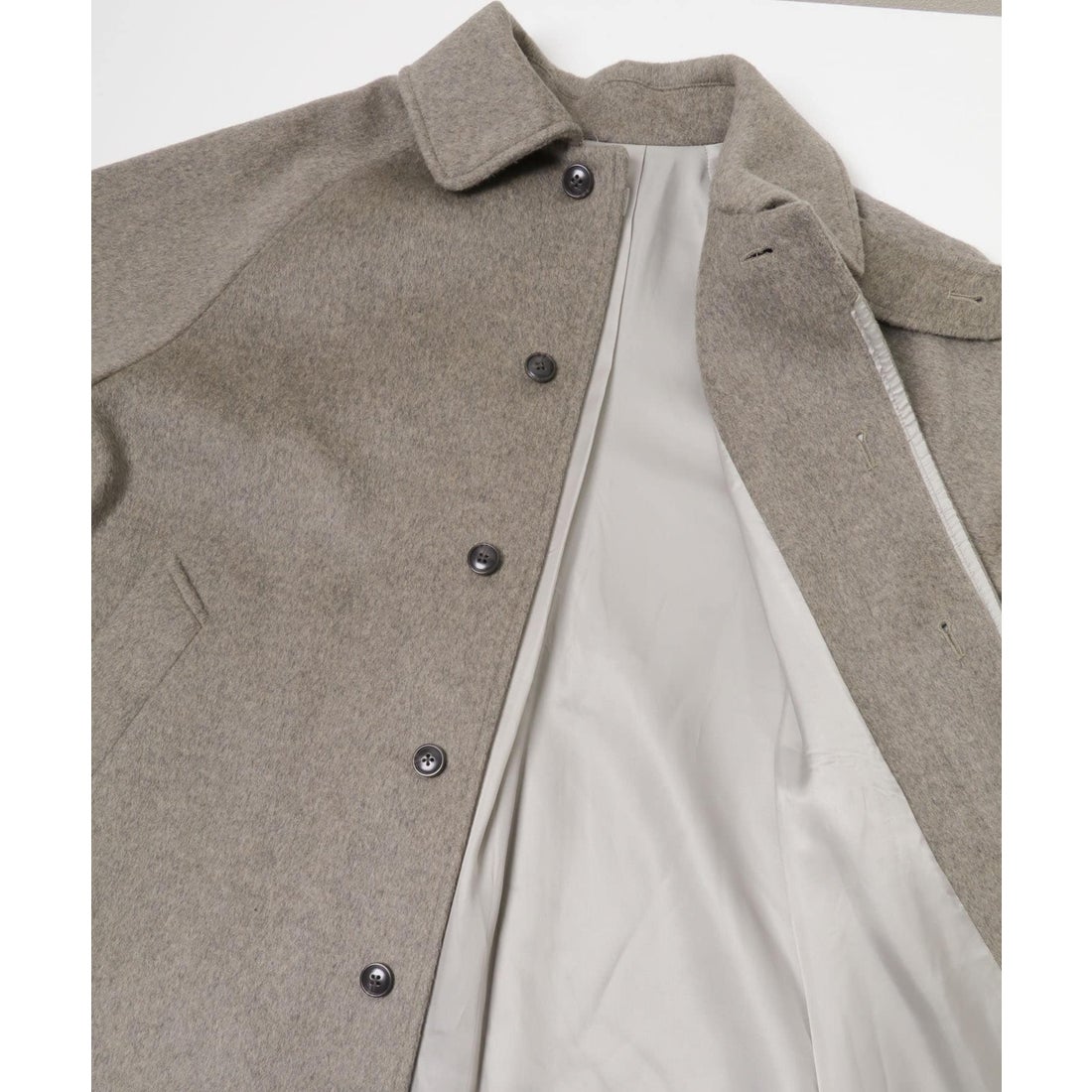 カグレ かぐれ ウールバックタックショートコート （チャコールグレー