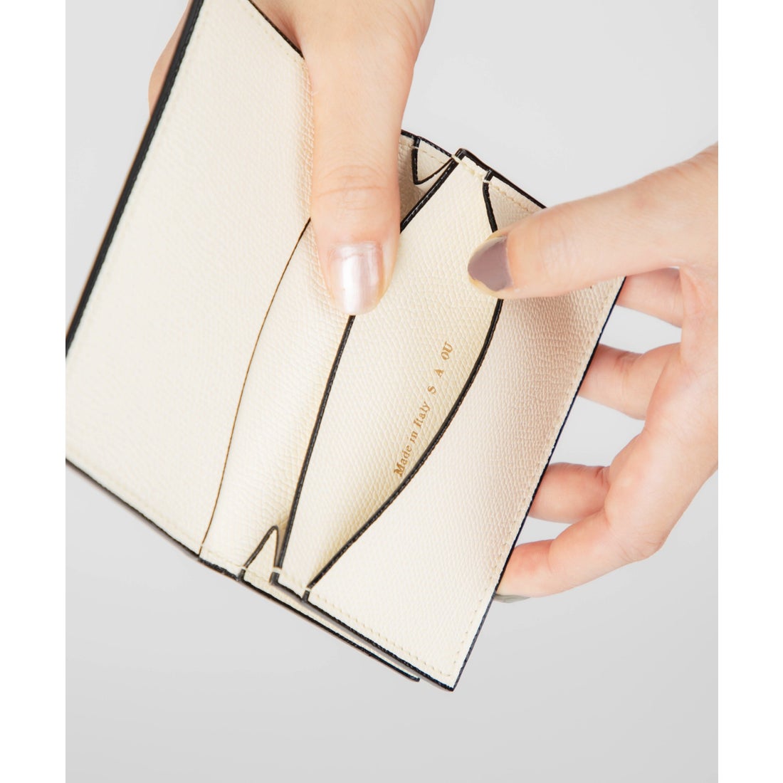 ヴァレクストラ Valextra V8L03 044 名刺入れ BUSINESS CARD HOLDER