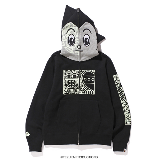 光る鉄腕アトムのフルジップフード新発売！“A BATHING APE® × ASTRO