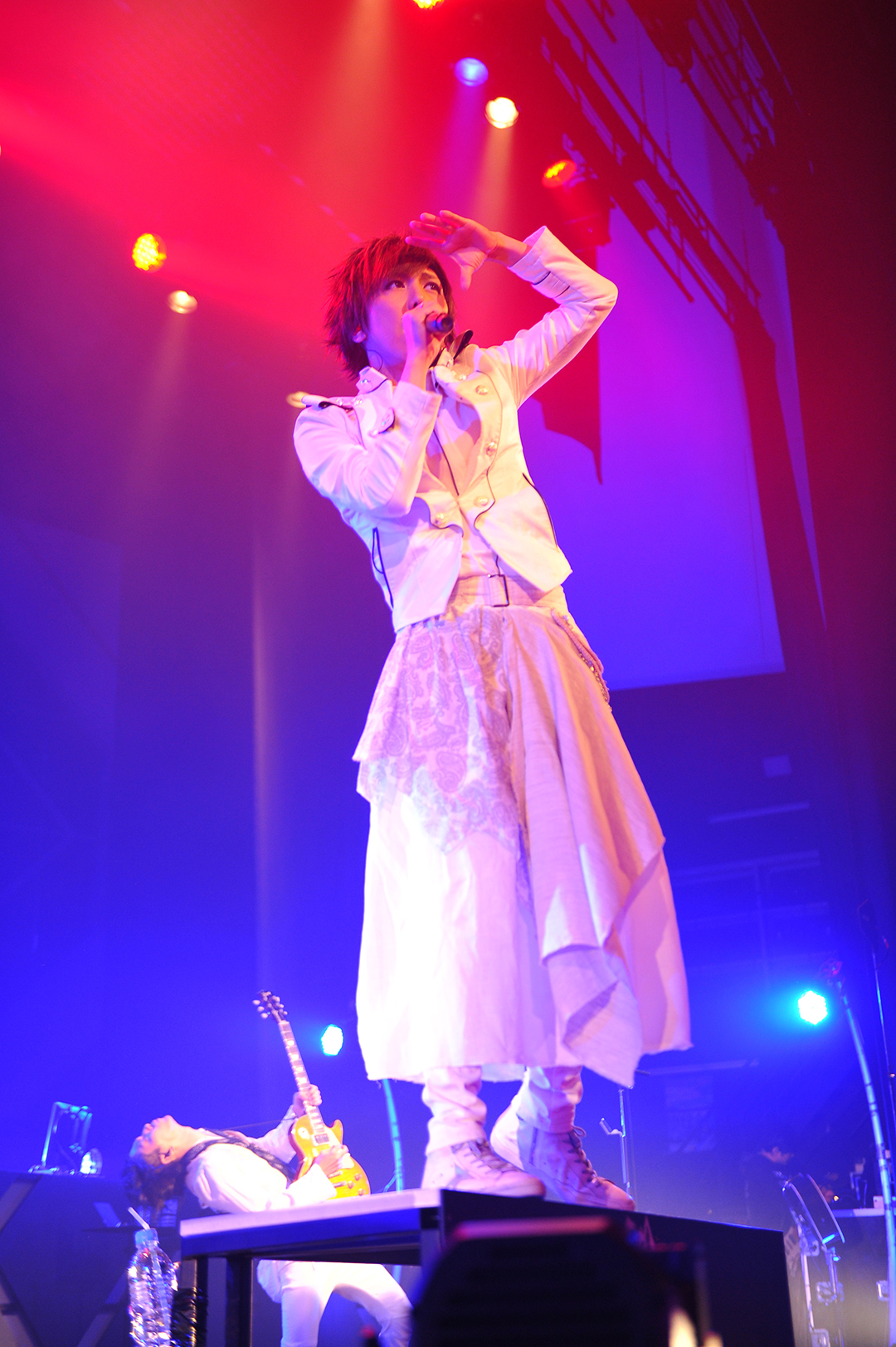 最高のライブと、ズルいサプライズをありがとう！」。シド、『NOMAD