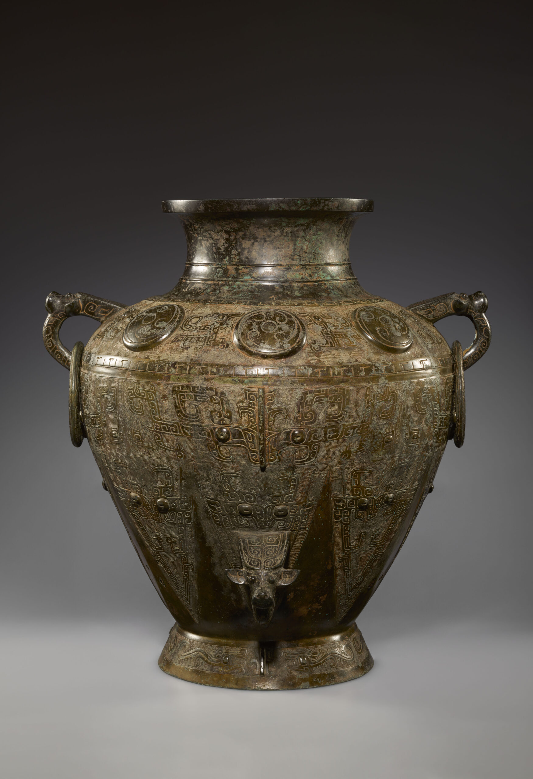 中国　新渡　青花人物文　銅覆輪　鉢　N　6737 五彩花鳥文魁文字鉢 漳州窯 文化遺産オンライン