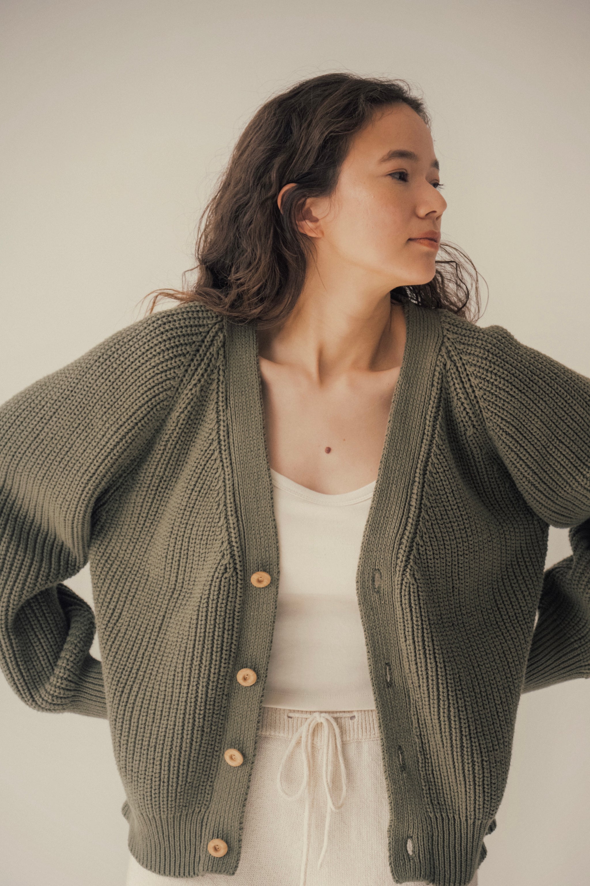 Organic cotton cardigan(olive) – seed and soil