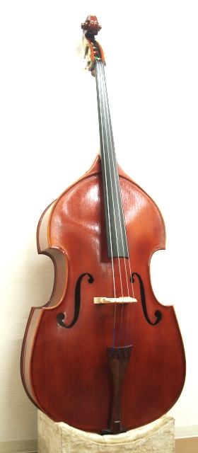 国産コントラバス4弦