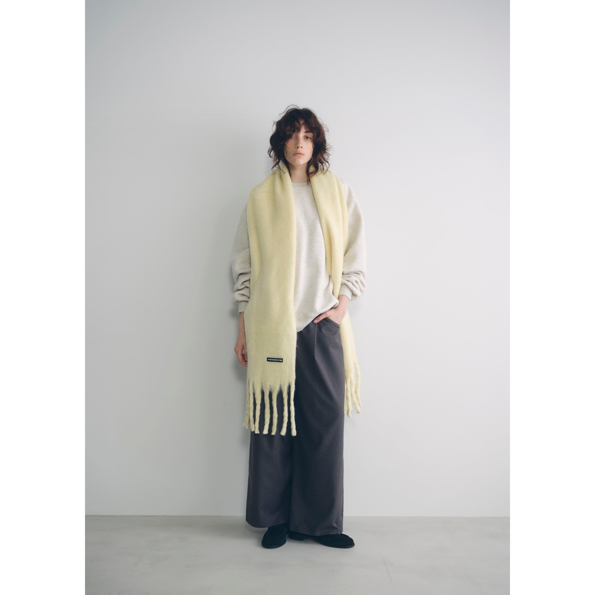 Volume Sweat プルオーバー