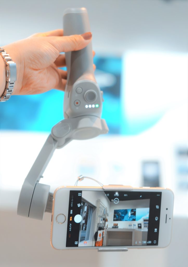 スマホスタビライザー DJI OM 4 の使い方を完全マスター！スピン