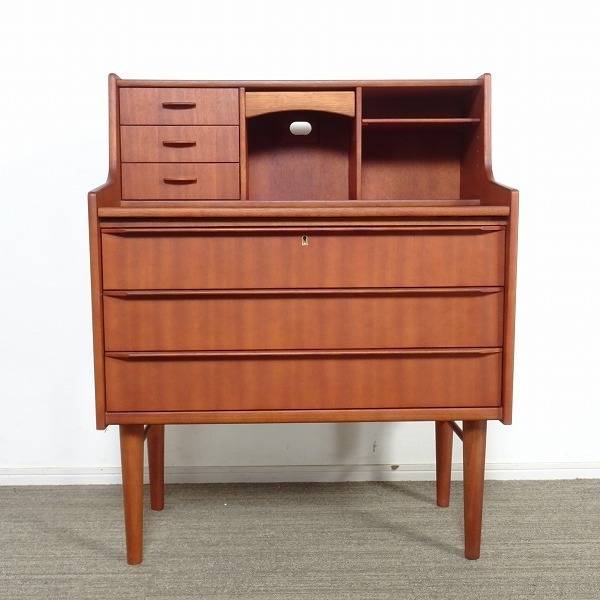 ACTUS アクタス H.W.F ライティングビューロー 鍵付き 入荷しました