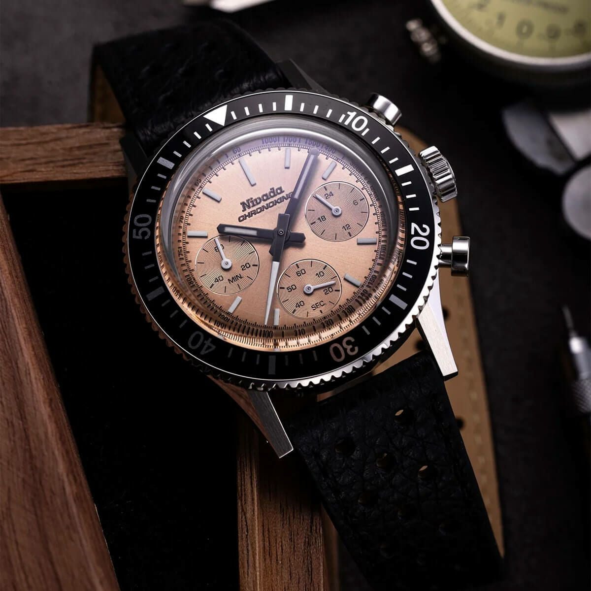 Nivada Grenchen / ニバダ グレンヒェン クロノキング メカクォーツ