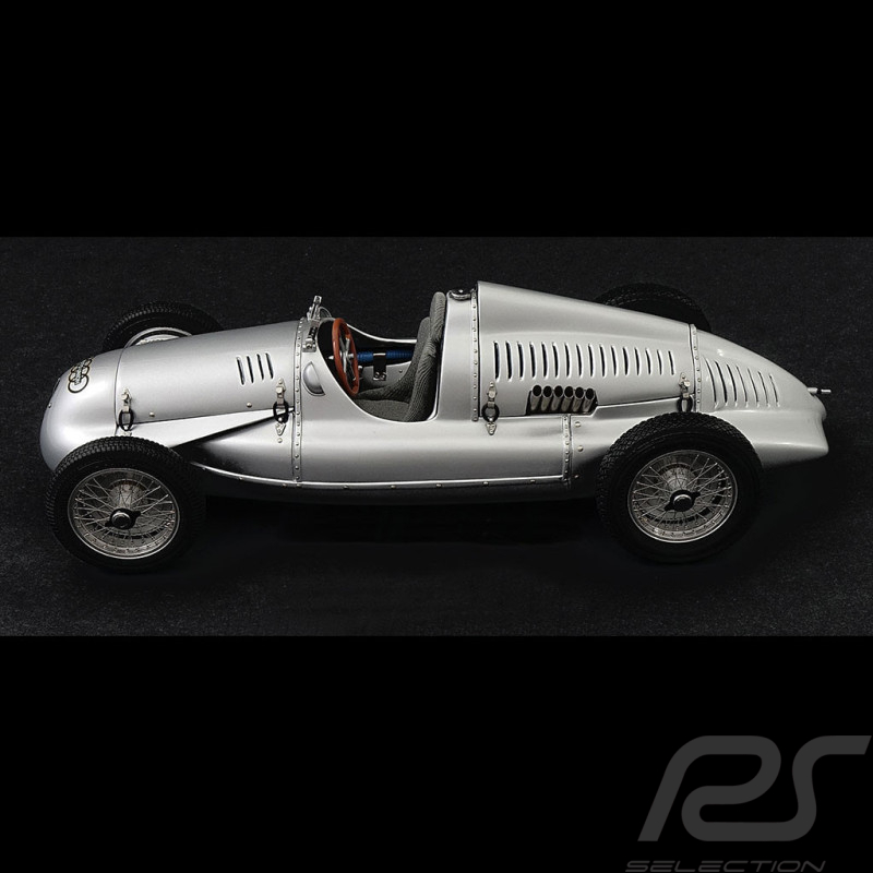 Auto-Union Typ D Silver arrow Grand-Prix 1938-1939 1/18 CMC M-027