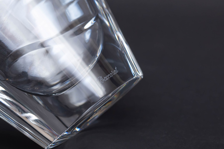 バカラ ウェーブ フラワーベース（22cm）を買い取りました｜ブランド