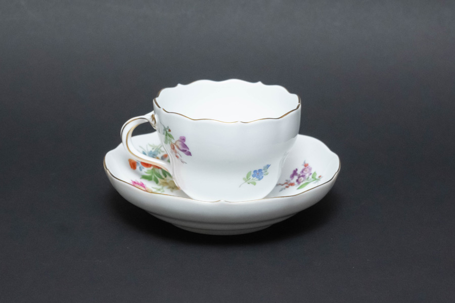 マイセン ベーシックフラワー（四つ花） ティー／コーヒー兼用カップ