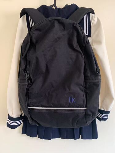 制服市場 - 検索結果