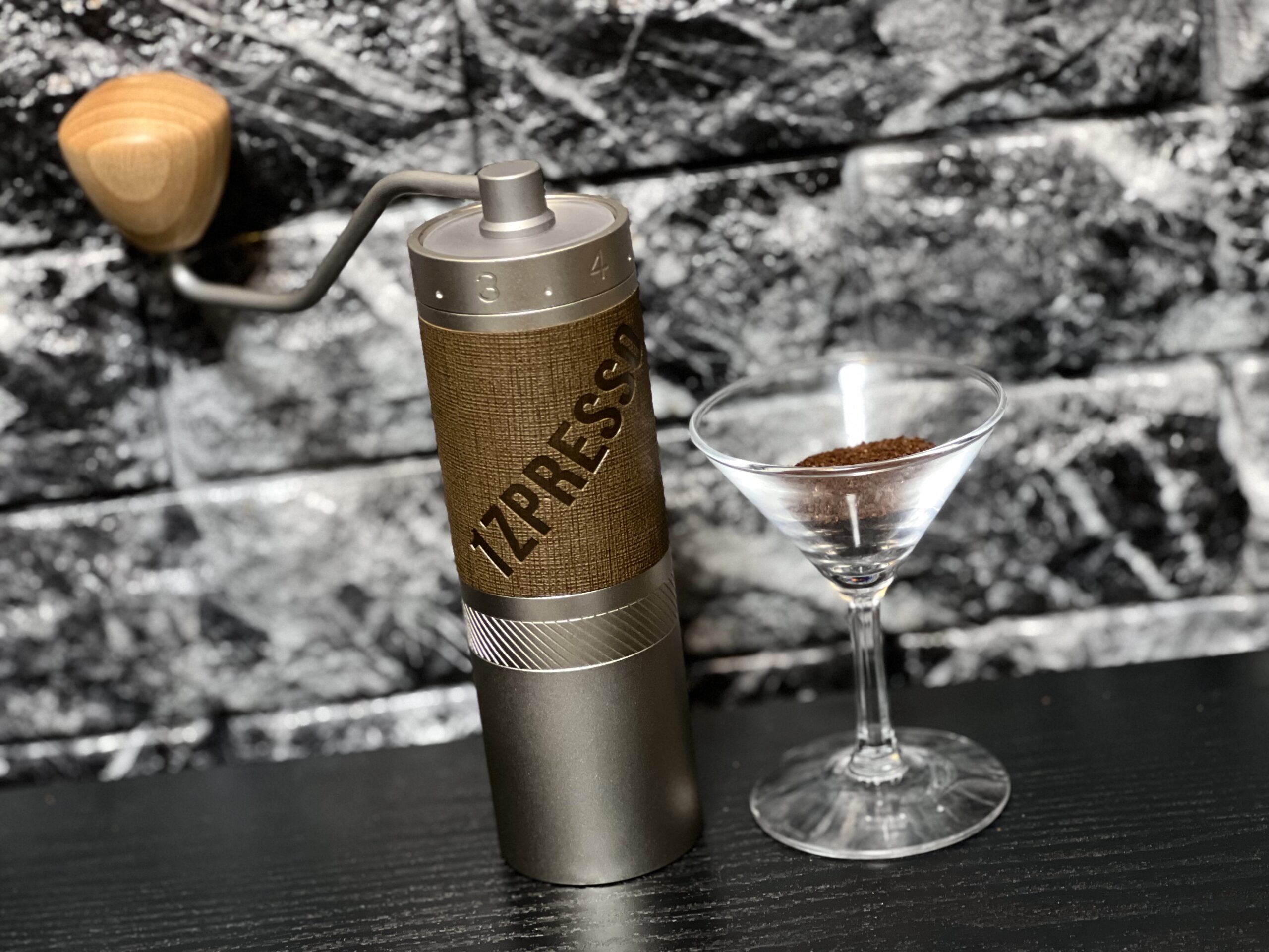 1Zpresso「X-Pro」の評価は？中挽き目安・微粉量を比較レビュー | 珈琲