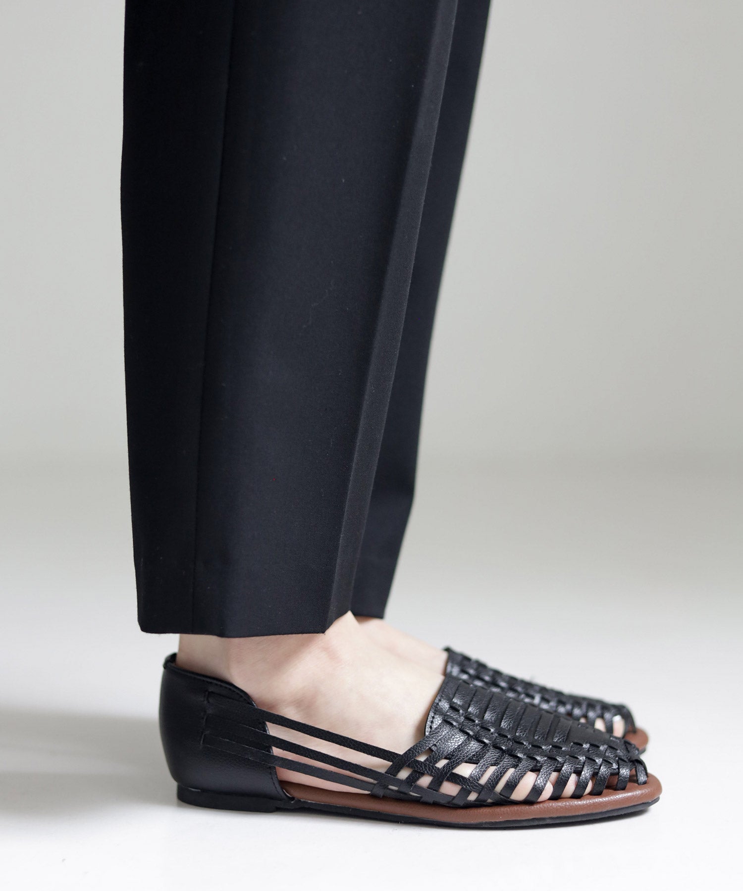 編み込みメッシュのグルカサンダル Newカラー | SESTO(セスト