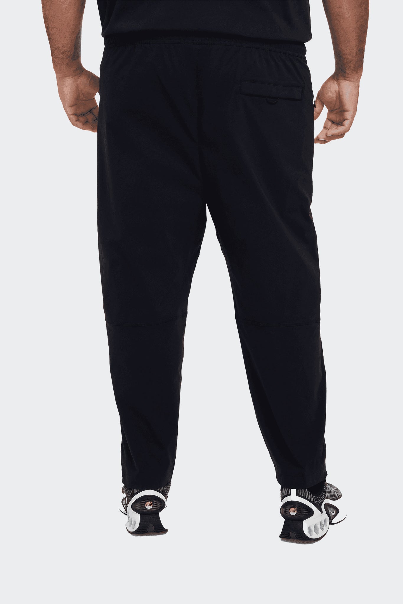 TECH WOVEN PANTS – Sesinko