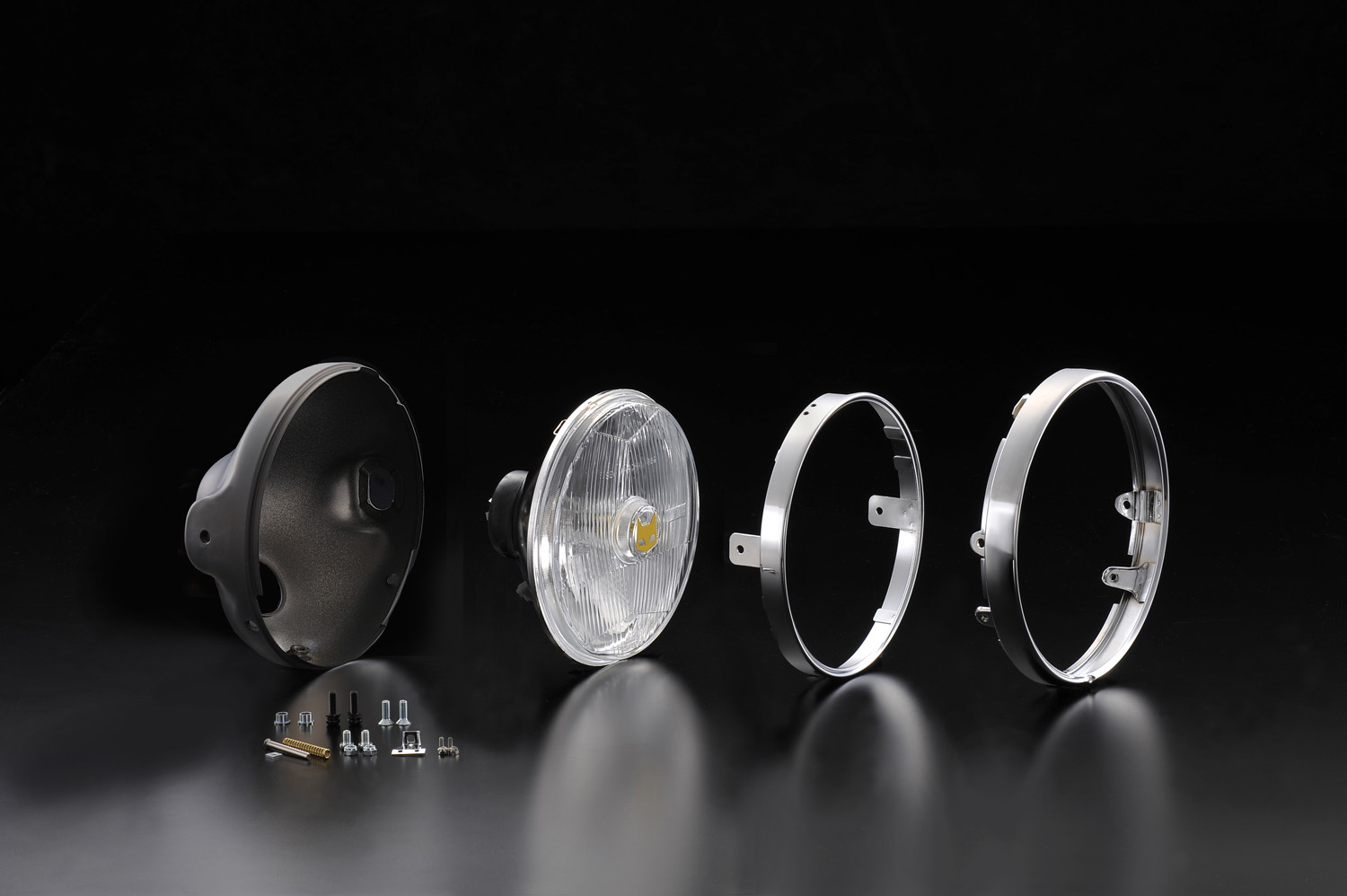 889ドライビングランプフルキット クリアーレンズ ブラック汎用ケース