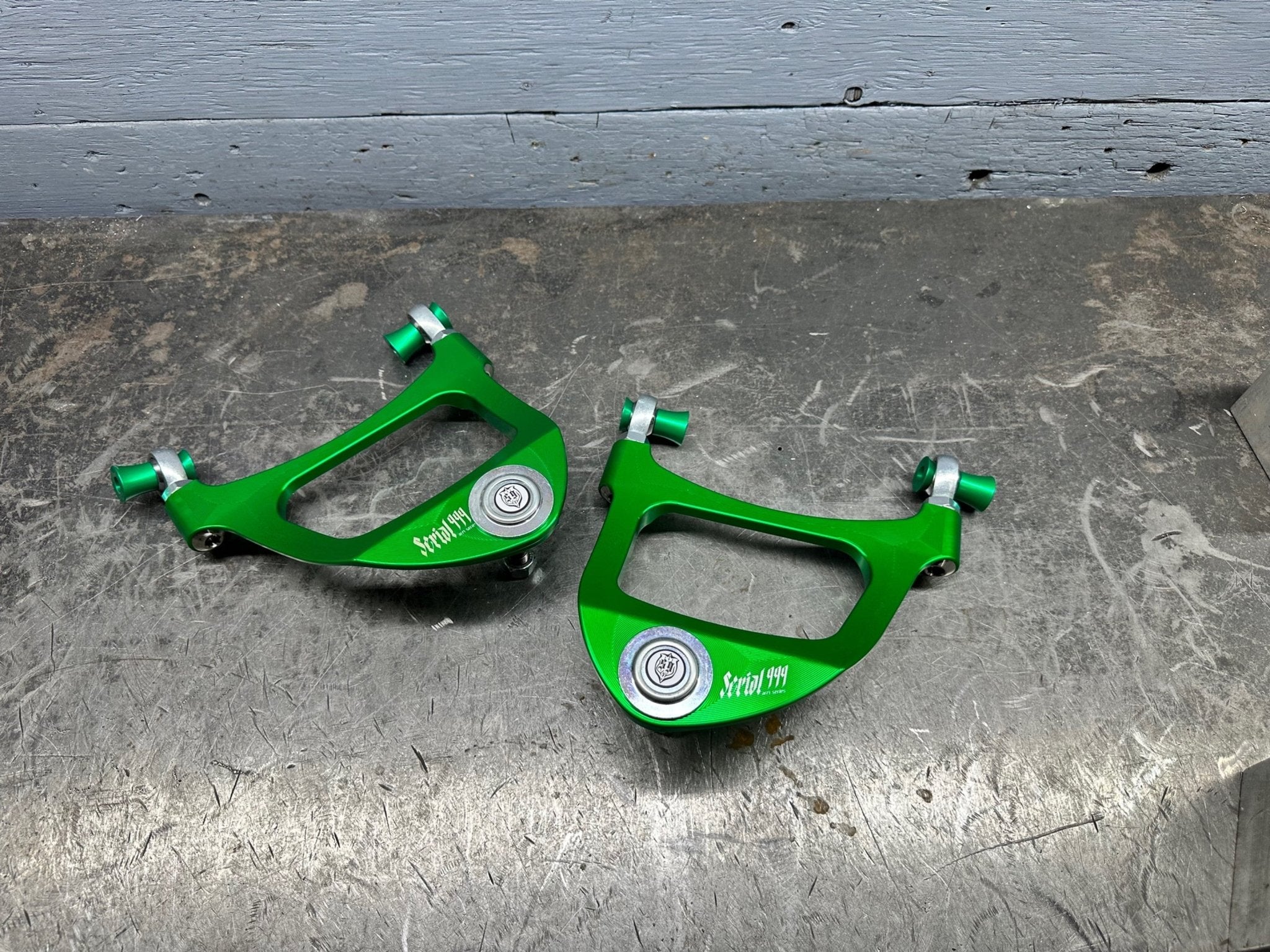 Chaser / Mark II / Cresta JZX90 / JZX100 Serial999 Rear Upper