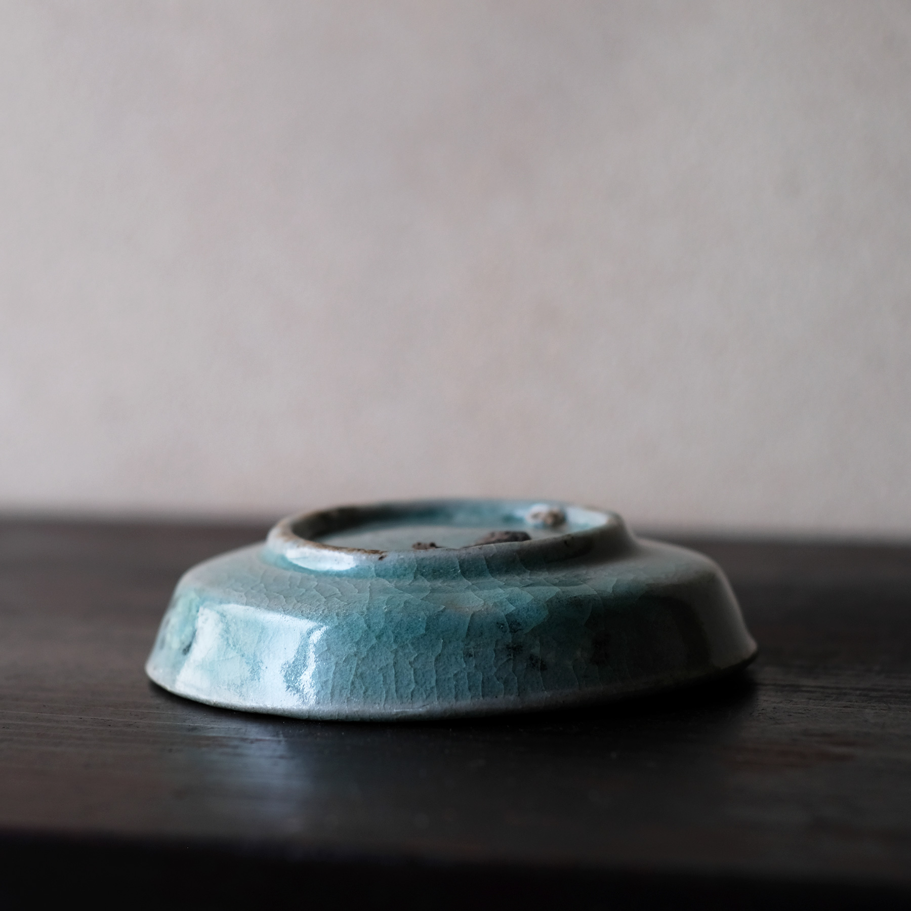 高麗 青磁象嵌菊文皿 | 骨董と詩学 Antique & Poetics | 蛇韻律