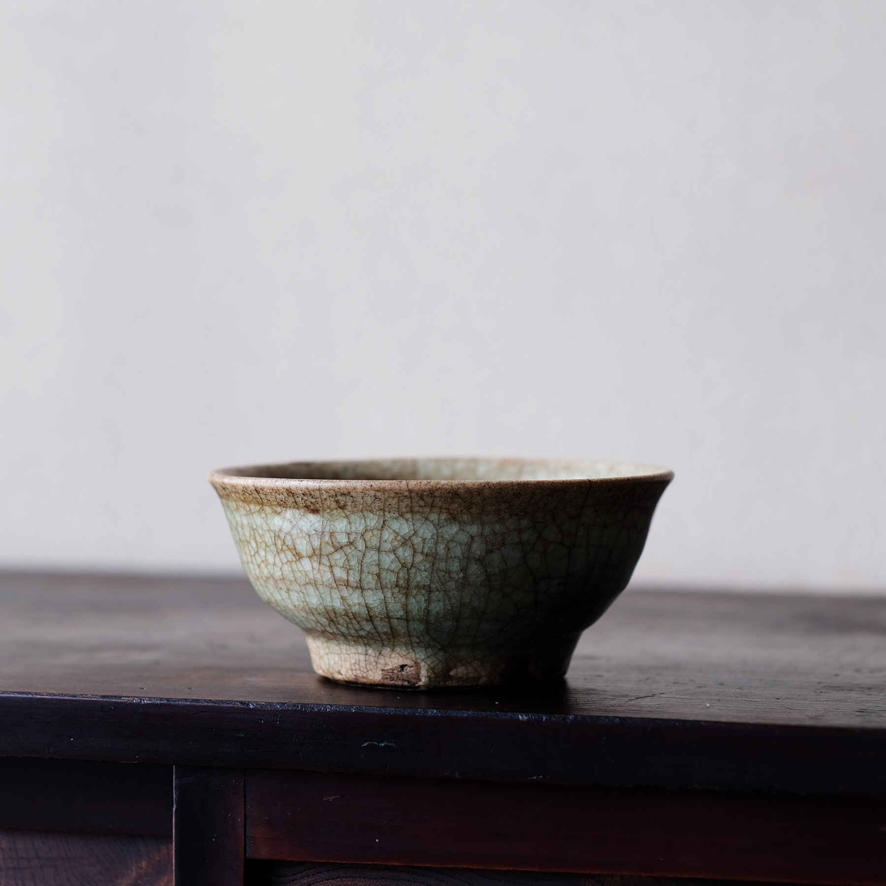 明朝 龍泉窯 七官青磁茶碗 | 骨董と詩学 Antique & Poetics | 蛇韻律