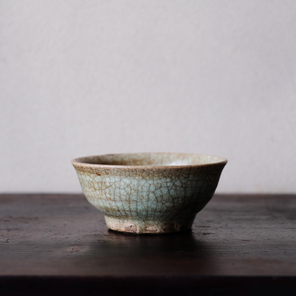 明朝 龍泉窯 七官青磁茶碗 | 骨董と詩学 Antique & Poetics | 蛇韻律