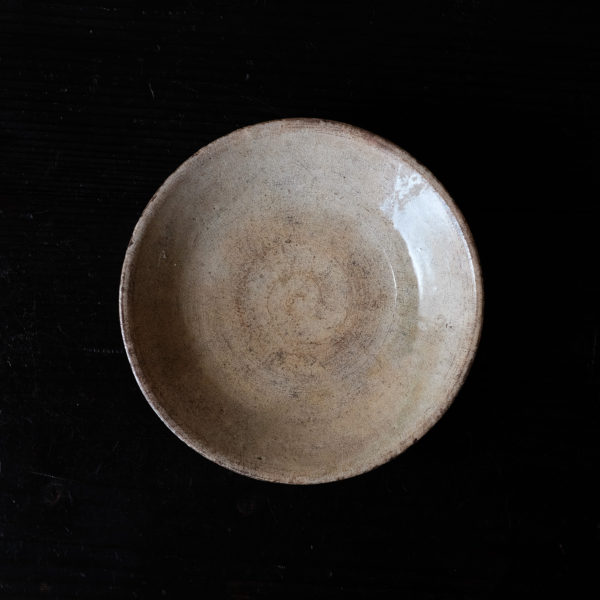 李氏朝鮮 無地刷毛目皿 | 骨董と詩学 Antique & Poetics | 蛇韻律