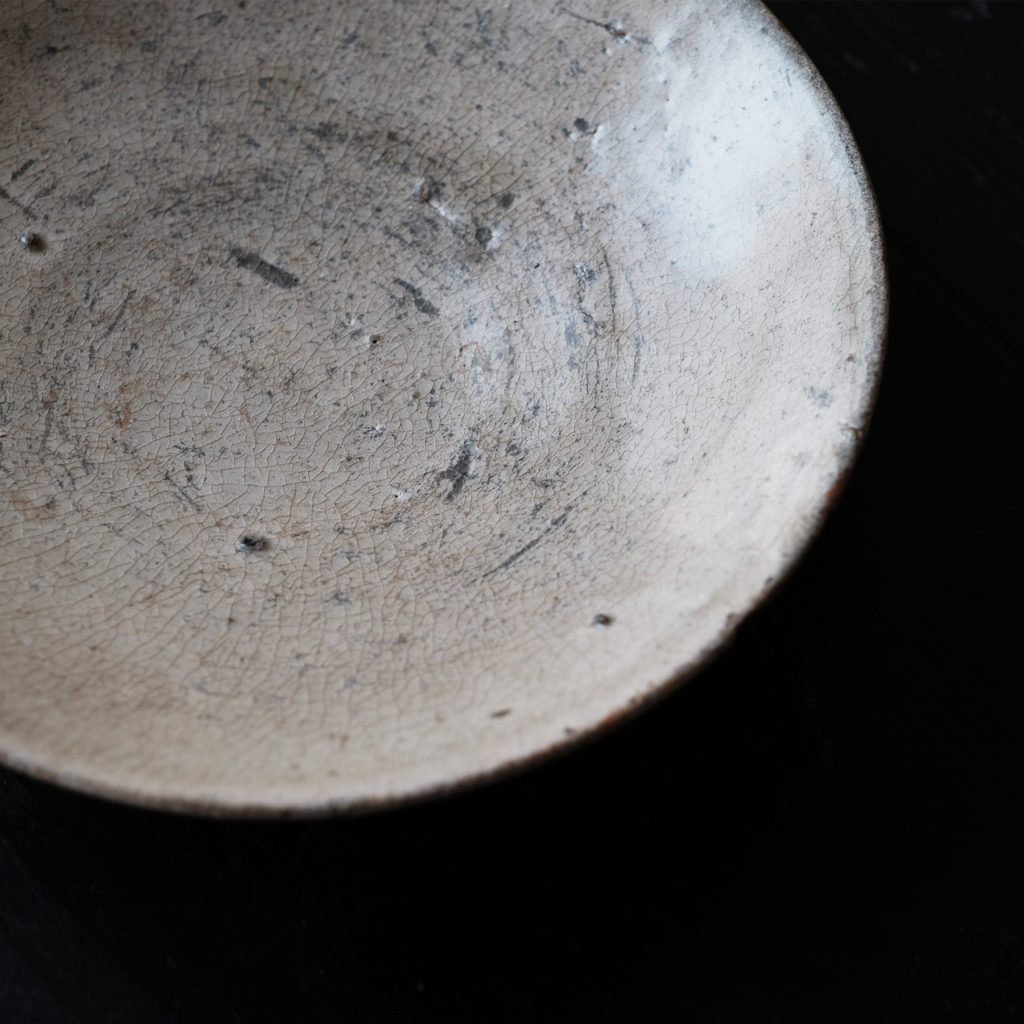 李氏朝鮮 無地刷毛目皿 | 骨董と詩学 Antique & Poetics | 蛇韻律