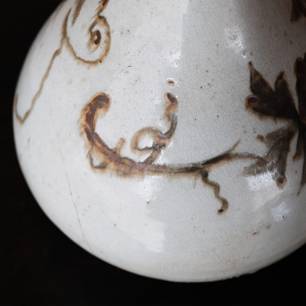 李氏朝鮮 鉄砂葡萄文瓶 | 骨董と詩学 Antique & Poetics | 蛇韻律