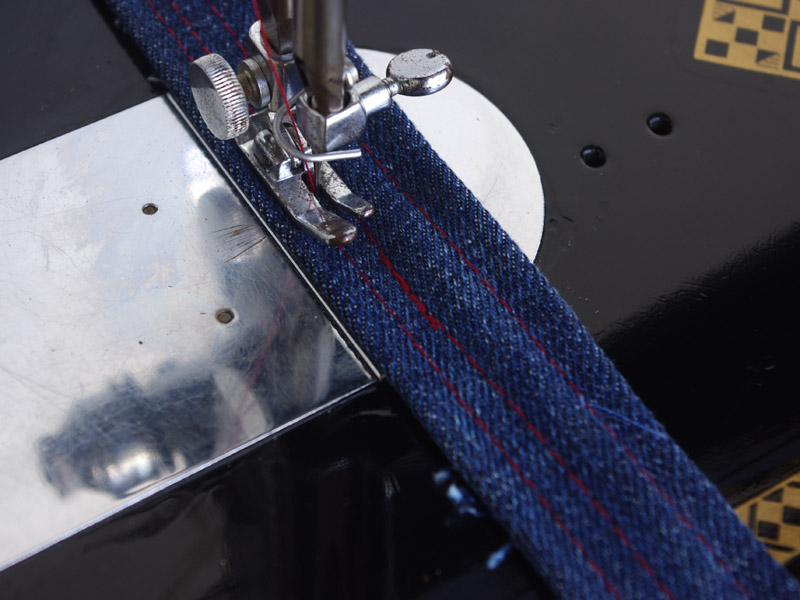 No.525 JUKI ジューキ製 家庭用足踏みミシン：アンティークミシン修理