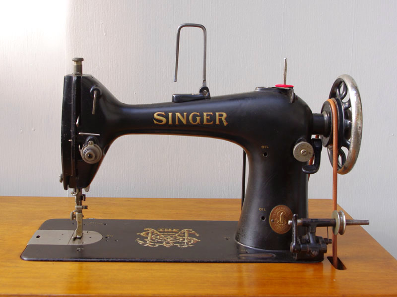 No.309 SINGER 103 シンガー製 職業用足踏みミシン：アンティーク