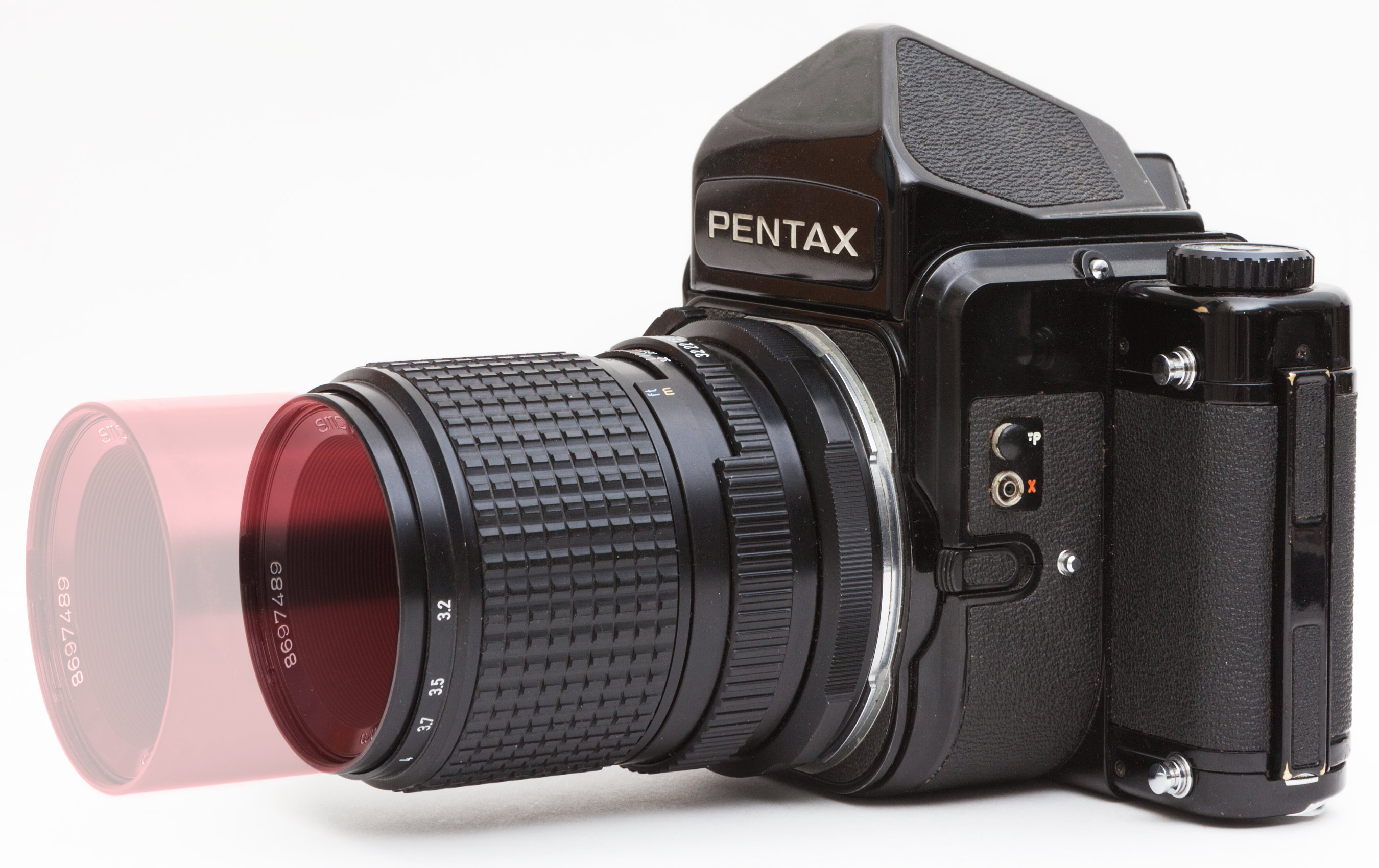 Pentax 67 135mm F4 Macro: Lens review, Experience, Sample images
