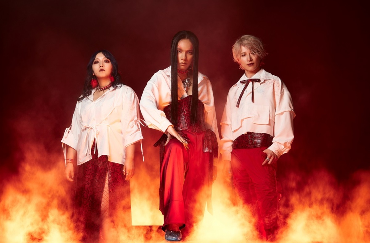 女王蜂、最新アルバム『悪』収録曲「山狩り」起用した